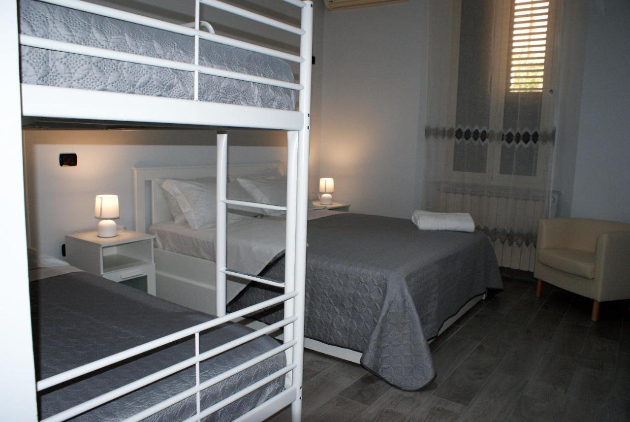 B&B Metropolitan RC Reggio Calabria Esterno foto